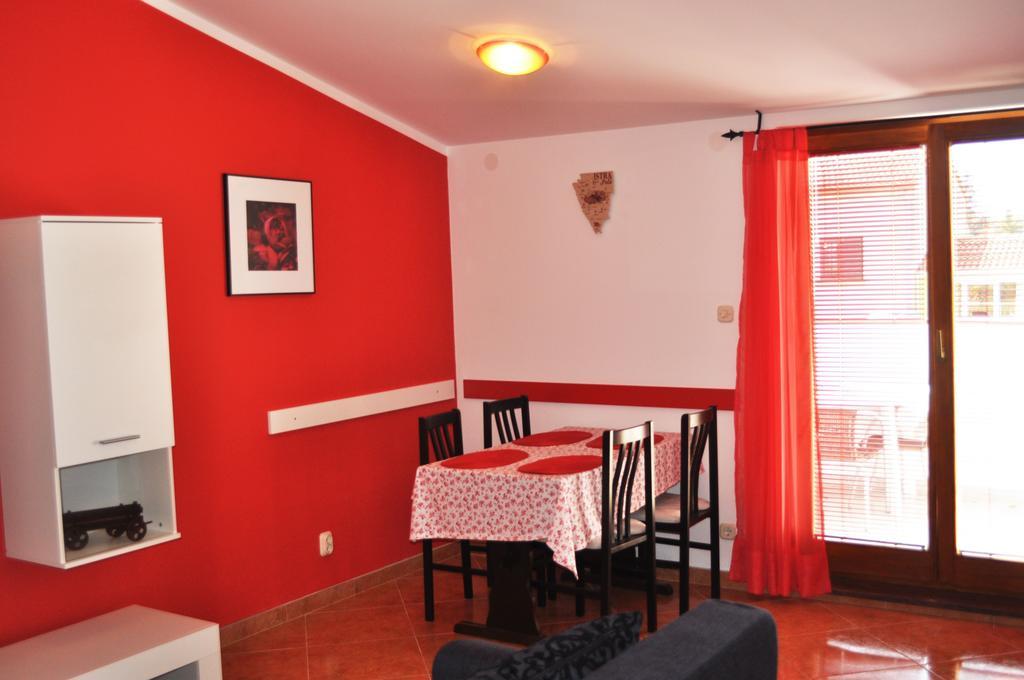 Apartment Drenovica Pola Camera foto
